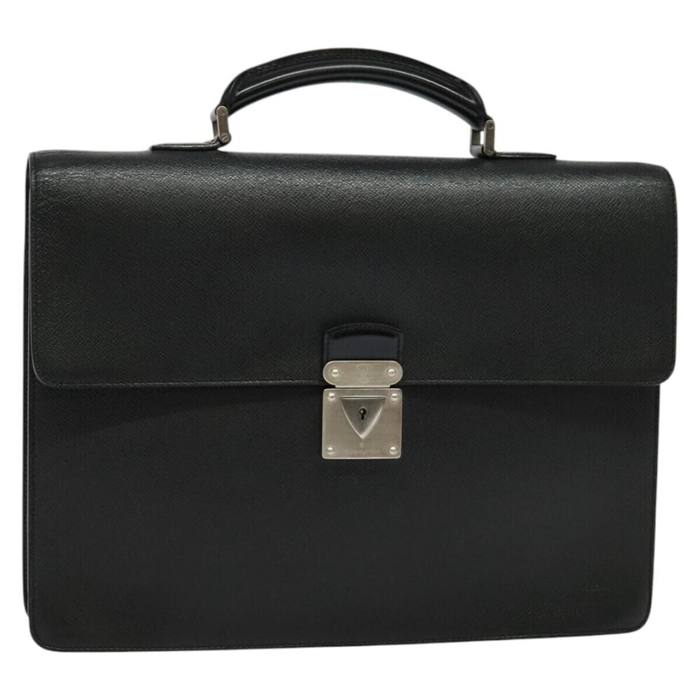 Louis Vuitton Neo Robusto 1 Taiga Leather